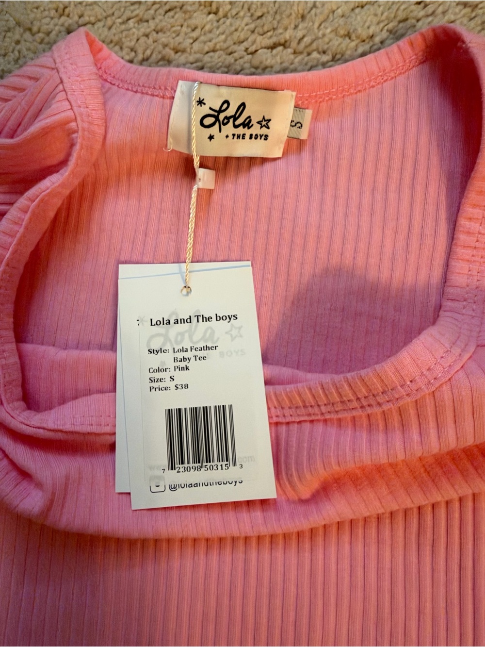 Lola and the boys feather t shirt - Picture 4 of 7